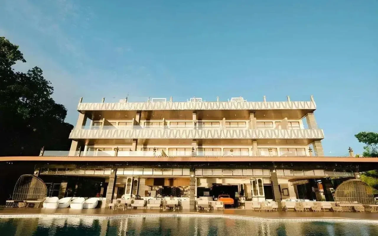 bintan pearl